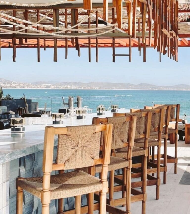 Club 96 at Villas del Mar lounge area